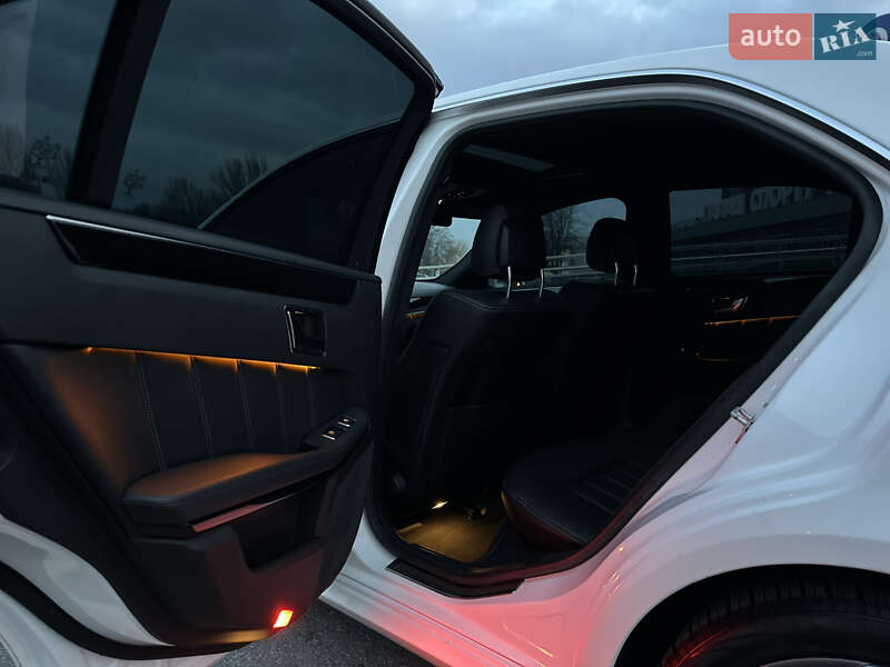Седан Mercedes-Benz E-Class 2015 в Запорожье фото 19 Седан Mercedes-Benz E-Class 2015 в Запорожье