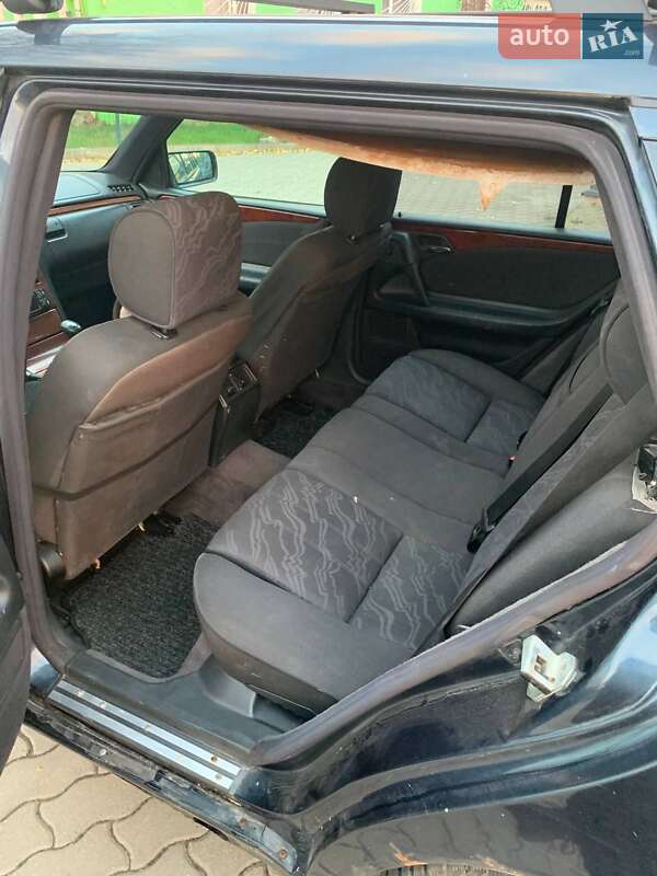 Универсал Mercedes-Benz E-Class 1998 в Заболотове фото 5 Универсал Mercedes-Benz E-Class 1998 в Заболотове