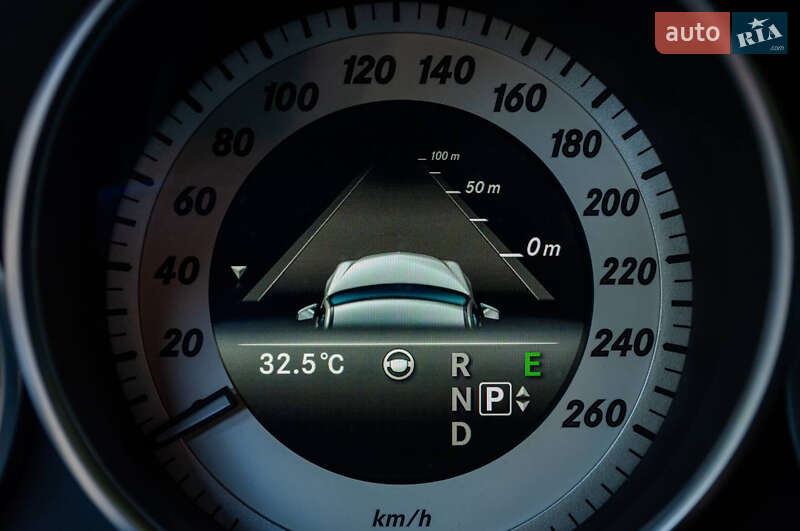 Седан Mercedes-Benz E-Class 2014 в Одесі