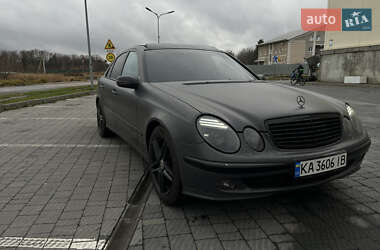 Седан Mercedes-Benz E-Class 2002 в Львові