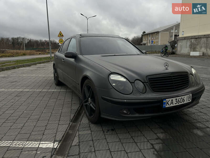 Седан Mercedes-Benz E-Class 2002 в Львові фото Седан Mercedes-Benz E-Class 2002 в Львові
