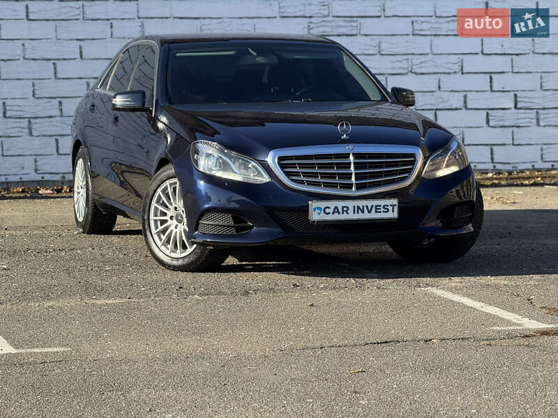 Седан Mercedes-Benz E-Class 2015 в Киеве