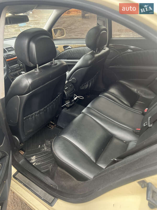 Седан Mercedes-Benz E-Class 2008 в Межгорье фото 5 Седан Mercedes-Benz E-Class 2008 в Межгорье