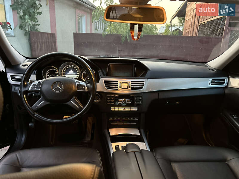 Седан Mercedes-Benz E-Class 2014 в Львове фото 7 Седан Mercedes-Benz E-Class 2014 в Львове