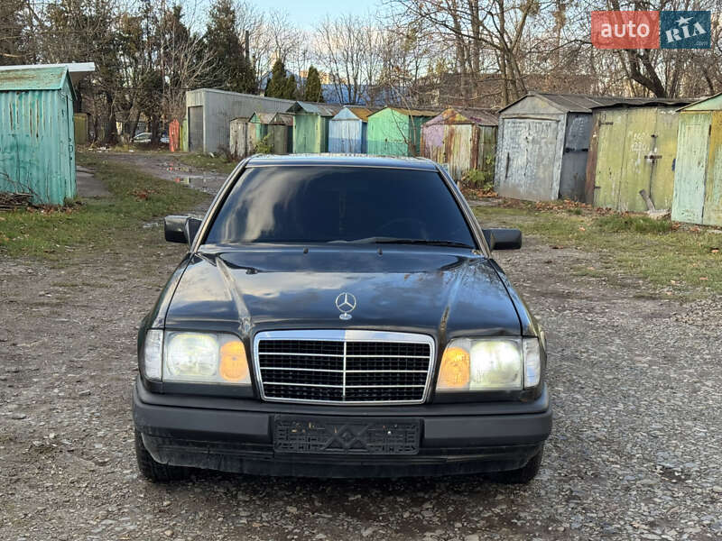 Купе Mercedes-Benz E-Class 1995 в Львові