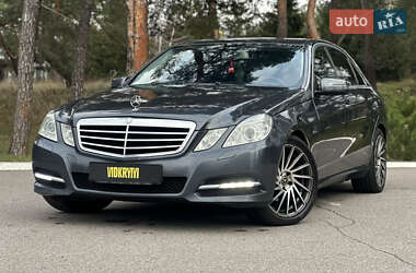 Седан Mercedes-Benz E-Class 2011 в Києві