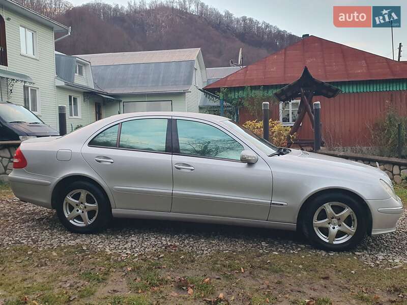 Седан Mercedes-Benz E-Class 2003 в Косове фото 9 Седан Mercedes-Benz E-Class 2003 в Косове