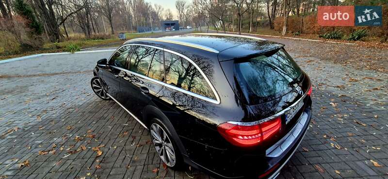Универсал Mercedes-Benz E-Class 2018 в Дрогобыче