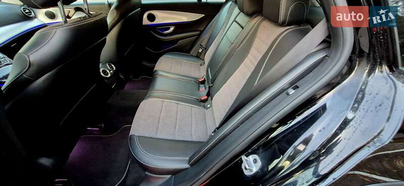 Универсал Mercedes-Benz E-Class 2018 в Дрогобыче