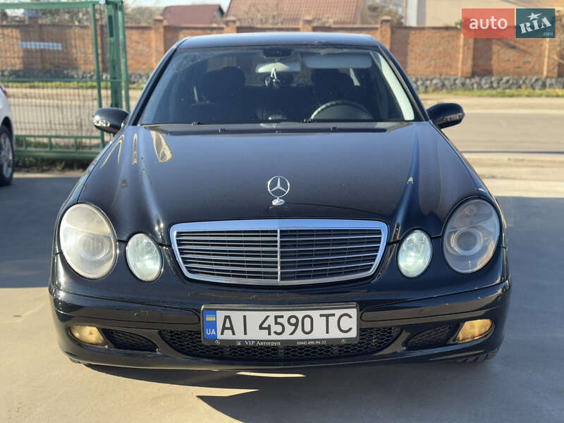 Седан Mercedes-Benz E-Class 2005 в Бердичеві