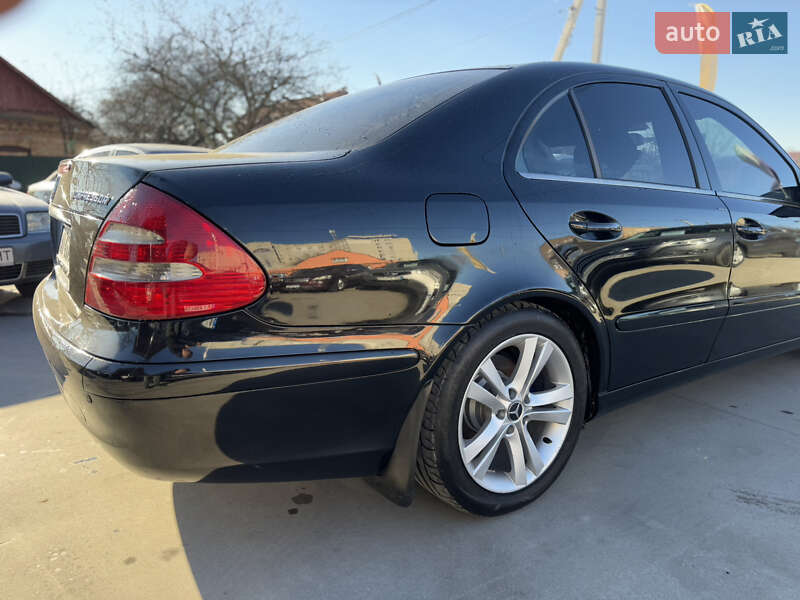Седан Mercedes-Benz E-Class 2005 в Бердичеві