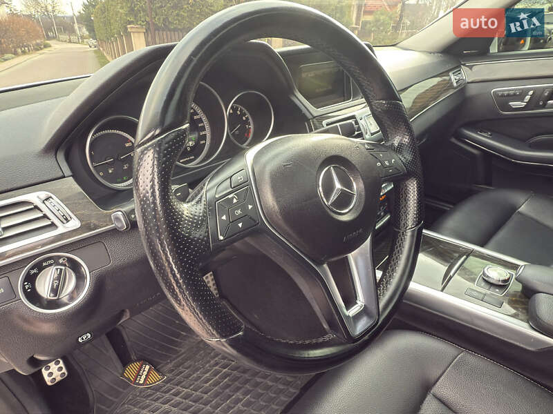 Седан Mercedes-Benz E-Class 2014 в Чернівцях фото 12 Седан Mercedes-Benz E-Class 2014 в Чернівцях