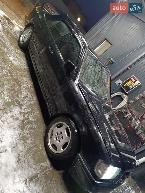 Седан Mercedes-Benz E-Class 1994 в Знаменке