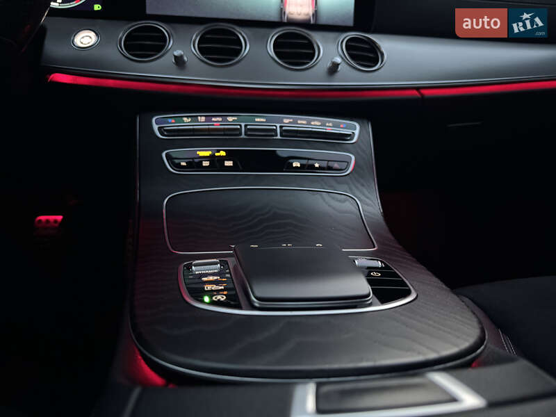 Седан Mercedes-Benz E-Class 2020 в Мукачево фото 114 Седан Mercedes-Benz E-Class 2020 в Мукачево