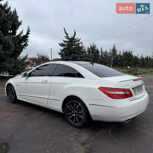 Купе Mercedes-Benz E-Class 2012 в Херсоні фото 6 Купе Mercedes-Benz E-Class 2012 в Херсоні