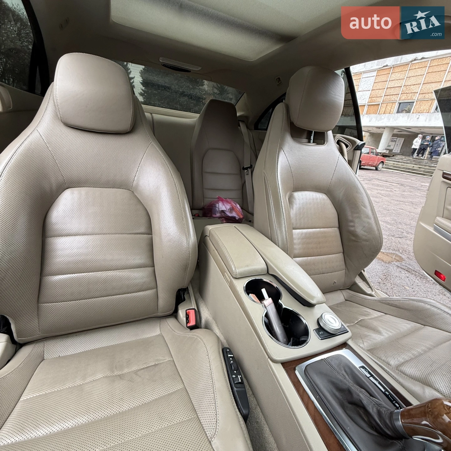 2012 Mercedes-Benz E-klasse - мініатюра 10