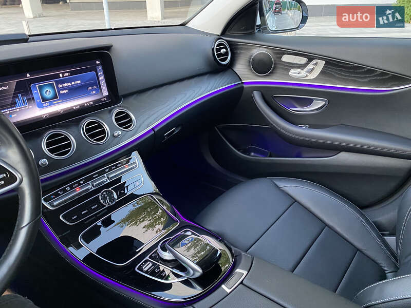 Седан Mercedes-Benz E-Class 2019 в Киеве фото 81 Седан Mercedes-Benz E-Class 2019 в Киеве
