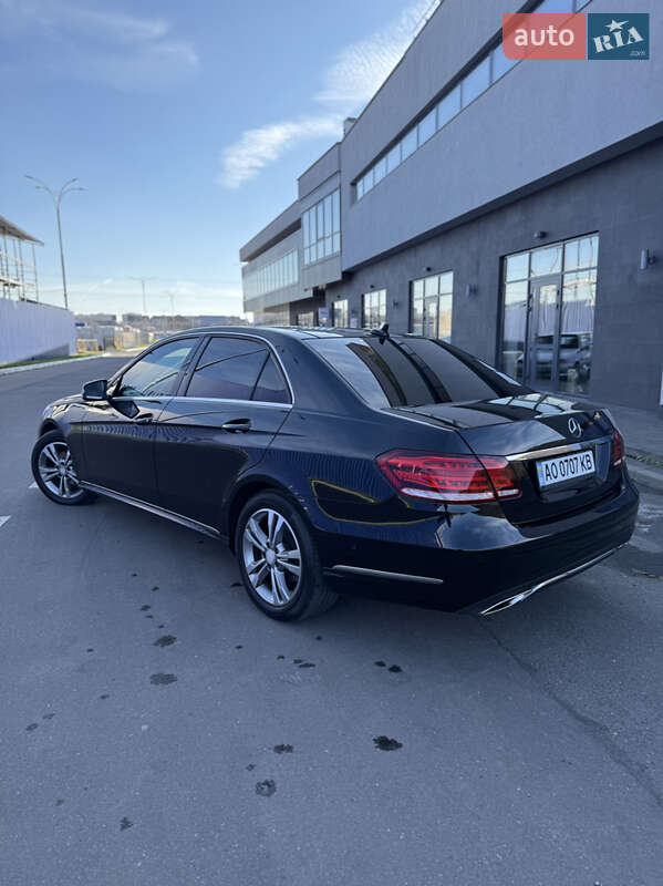 Седан Mercedes-Benz E-Class 2013 в Мукачево