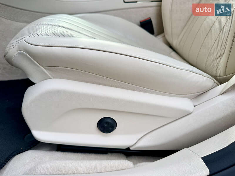 Седан Mercedes-Benz E-Class 2017 в Луцке