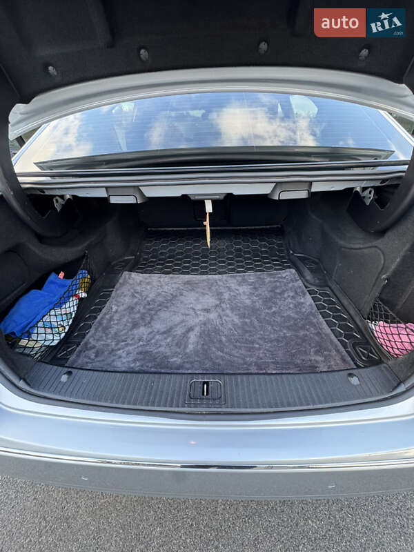 Седан Mercedes-Benz E-Class 2010 в Звенигородке