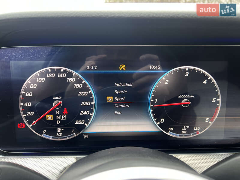 Седан Mercedes-Benz E-Class 2019 в Бродах