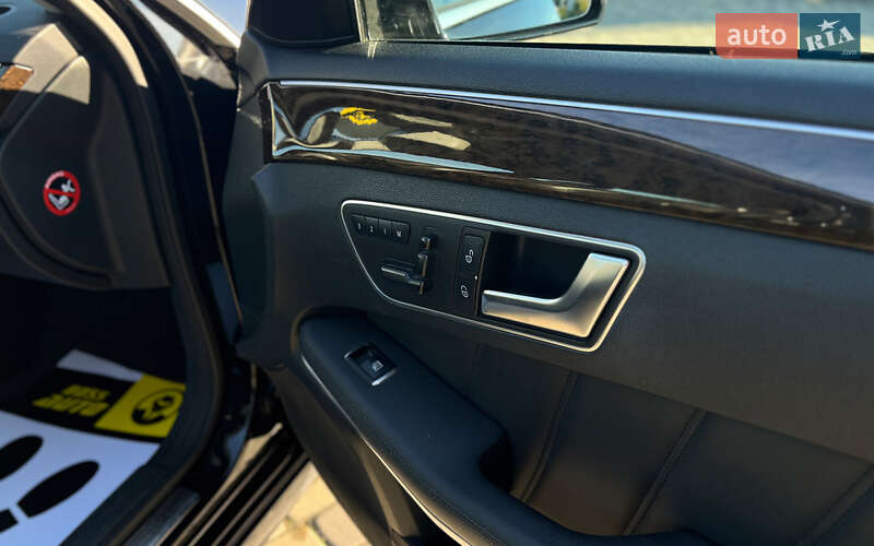 Седан Mercedes-Benz E-Class 2013 в Мукачево