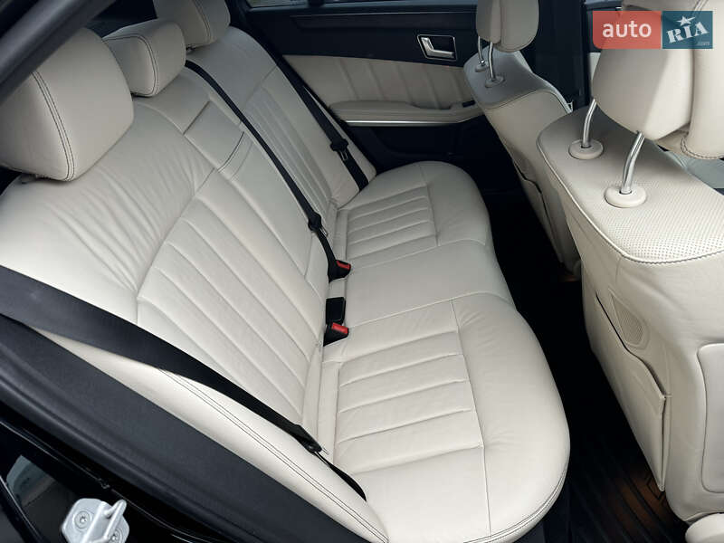 Седан Mercedes-Benz E-Class 2015 в Виннице