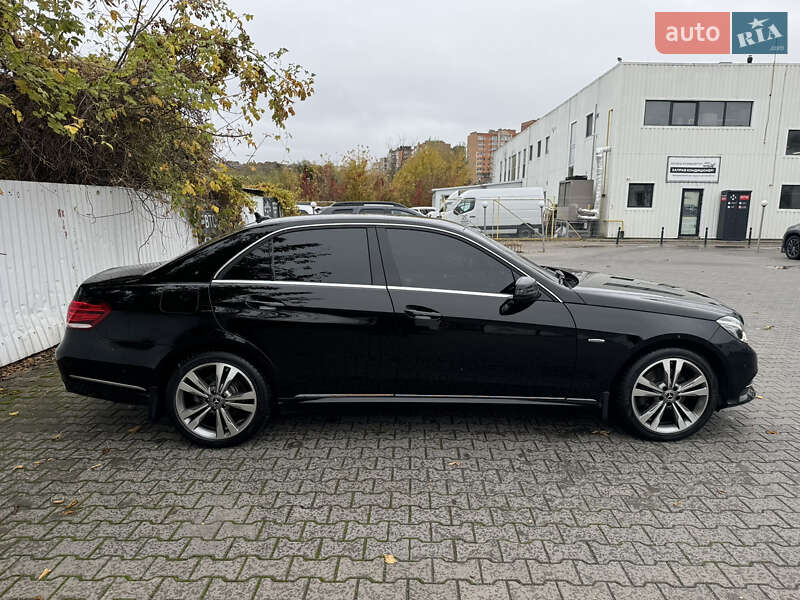 Седан Mercedes-Benz E-Class 2015 в Виннице