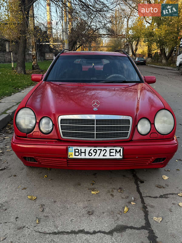 Универсал Mercedes-Benz E-Class 1997 в Одессе