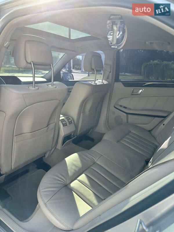 Седан Mercedes-Benz E-Class 2015 в Одессе