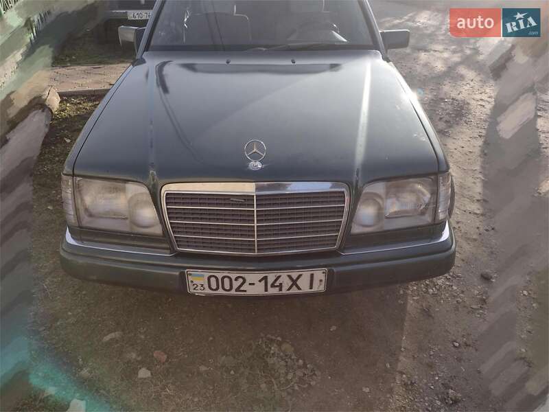 Mercedes-Benz E-Class 1995