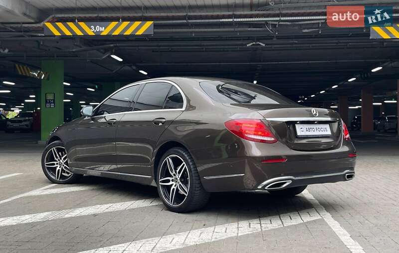 Седан Mercedes-Benz E-Class 2017 в Києві фото 5 Седан Mercedes-Benz E-Class 2017 в Києві