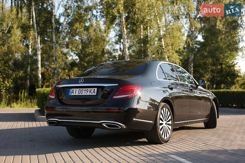 Седан Mercedes-Benz E-Class 2018 в Киеве
