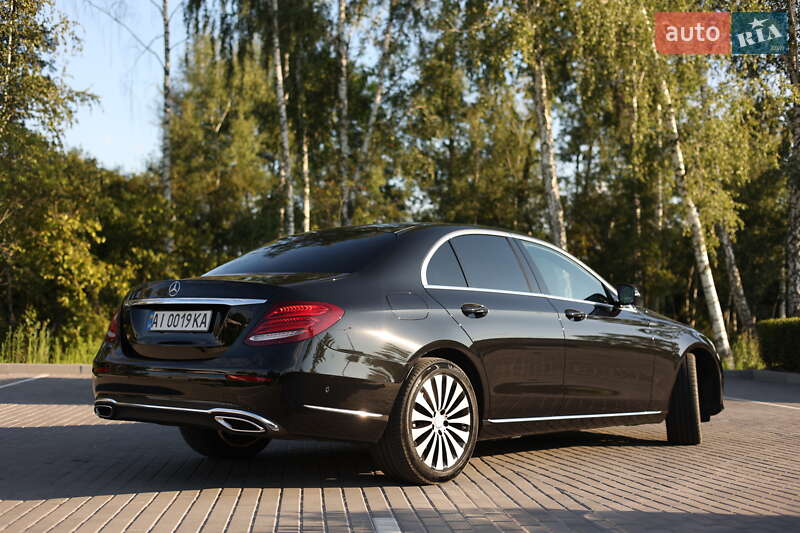 Седан Mercedes-Benz E-Class 2018 в Киеве