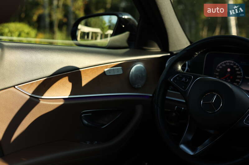 Седан Mercedes-Benz E-Class 2018 в Киеве
