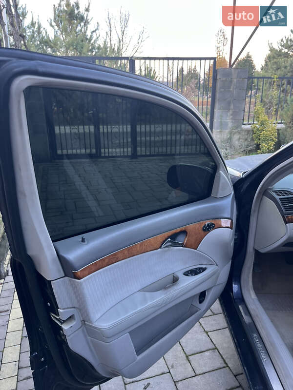 Седан Mercedes-Benz E-Class 2003 в Іршаві