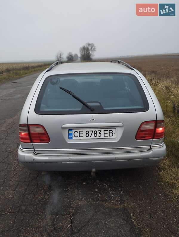 Универсал Mercedes-Benz E-Class 1998 в Киеве