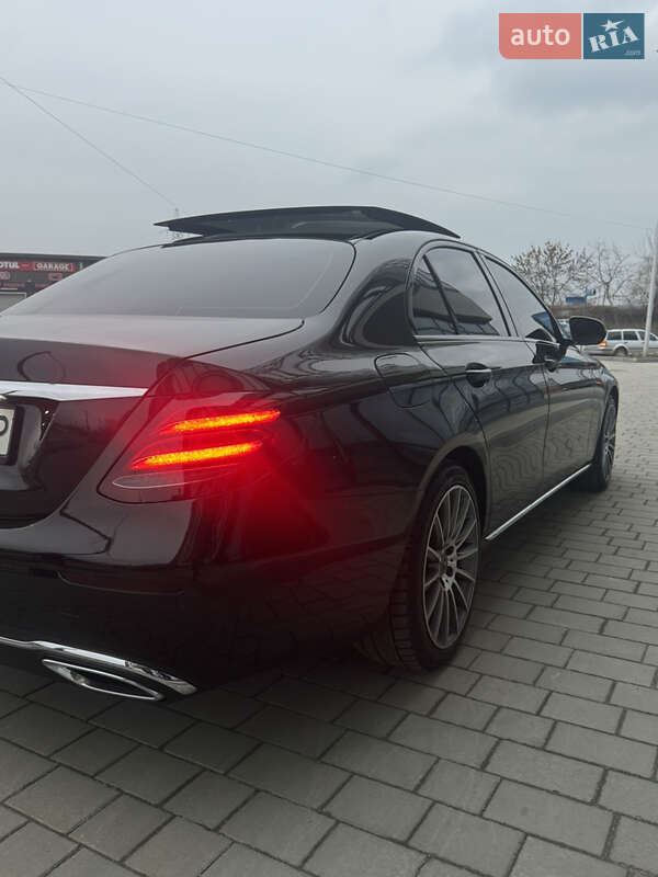 Седан Mercedes-Benz E-Class 2016 в Ивано-Франковске
