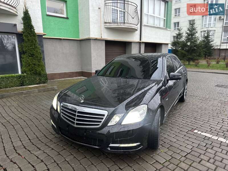 Седан Mercedes-Benz E-Class 2013 в Богородчанах