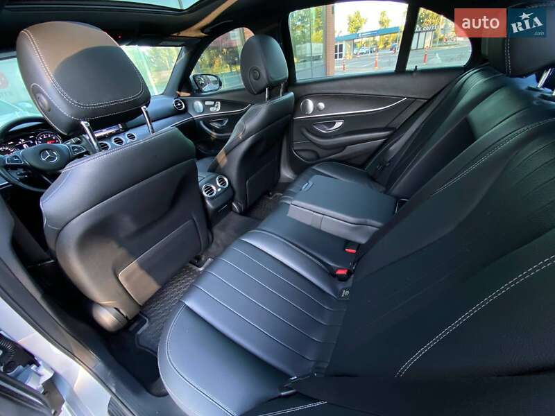 Седан Mercedes-Benz E-Class 2018 в Киеве фото 59 Седан Mercedes-Benz E-Class 2018 в Киеве