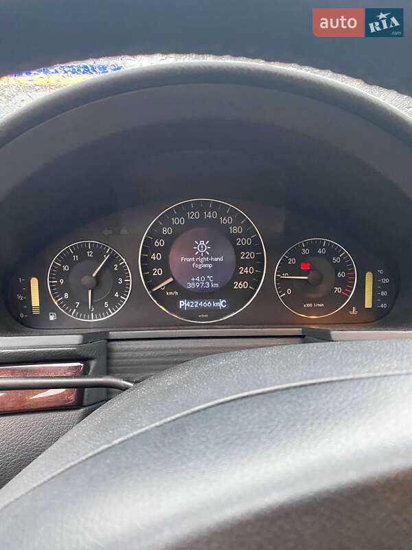 Седан Mercedes-Benz E-Class 2005 в Києві