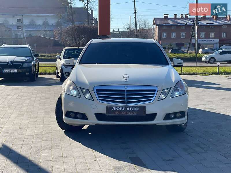 Седан Mercedes-Benz E-Class 2011 в Львові фото 3 Седан Mercedes-Benz E-Class 2011 в Львові