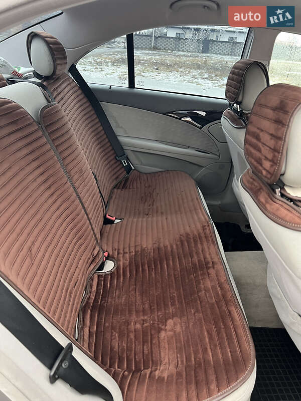 Седан Mercedes-Benz E-Class 2003 в Старом Селе