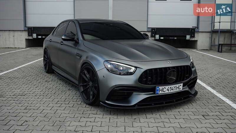 Седан Mercedes-Benz E-Class 2019 в Львове