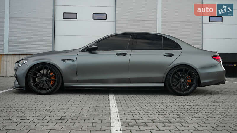 Седан Mercedes-Benz E-Class 2019 в Львове