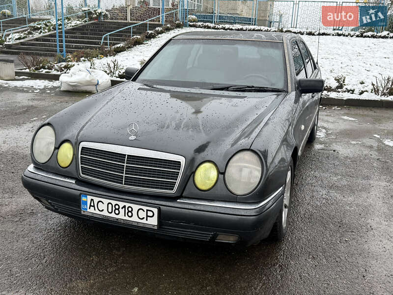 Седан Mercedes-Benz E-Class 1996 в Луцке фото 8 Седан Mercedes-Benz E-Class 1996 в Луцке