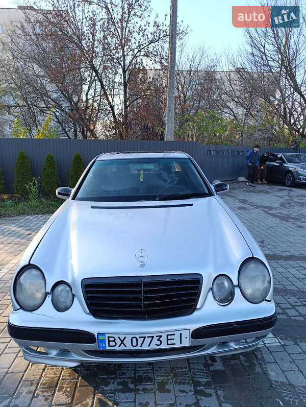 Седан Mercedes-Benz E-Class 2001 в Каменец-Подольском фото 3 Седан Mercedes-Benz E-Class 2001 в Каменец-Подольском