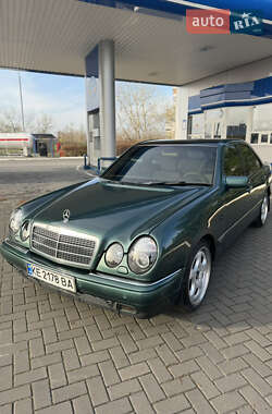 Седан Mercedes-Benz E-Class 1998 в Запорожье