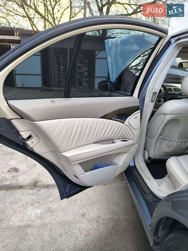 Седан Mercedes-Benz E-Class 2002 в Високопіллі фото 36 Седан Mercedes-Benz E-Class 2002 в Високопіллі