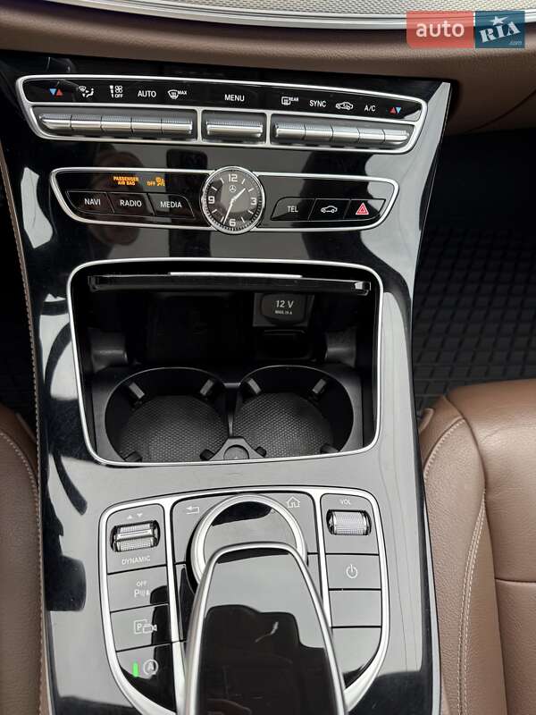 Седан Mercedes-Benz E-Class 2018 в Киеве